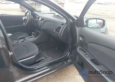 2012 Chrysler 200 Touring из США, поврежденный, VIN 1C3CCBBB9CN301201